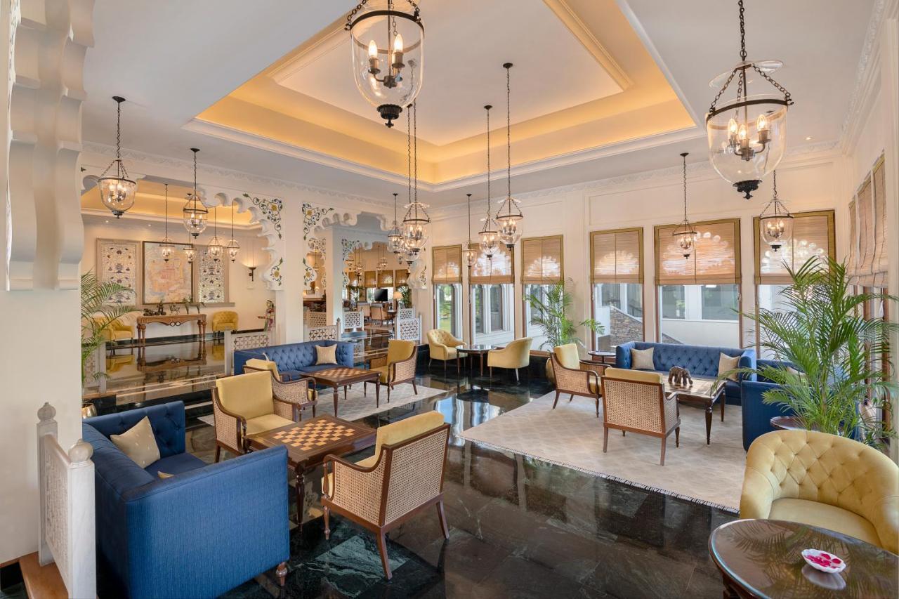 โรงแรมไทรเด้นท์ อุไดปัวร์ อุเดเปอร์ ภายนอก รูปภาพ The Lounge at the Taj Mahal Palace