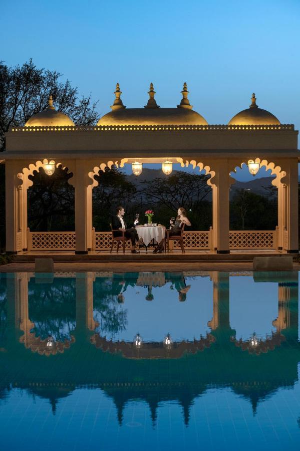 โรงแรมไทรเด้นท์ อุไดปัวร์ อุเดเปอร์ ภายนอก รูปภาพ The Taj Mahal Palace, Mumbai