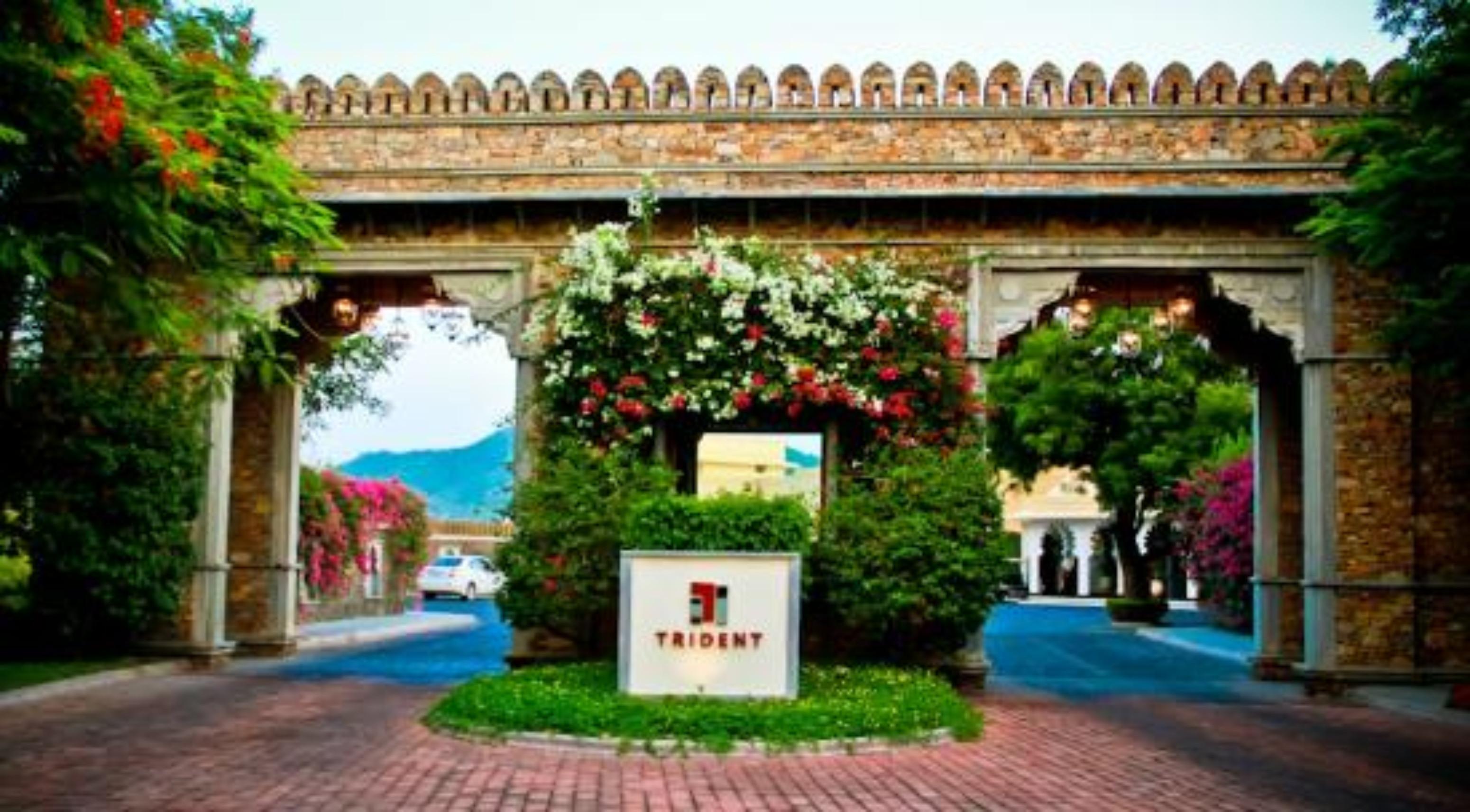 โรงแรมไทรเด้นท์ อุไดปัวร์ อุเดเปอร์ ภายนอก รูปภาพ Trident Udaipur