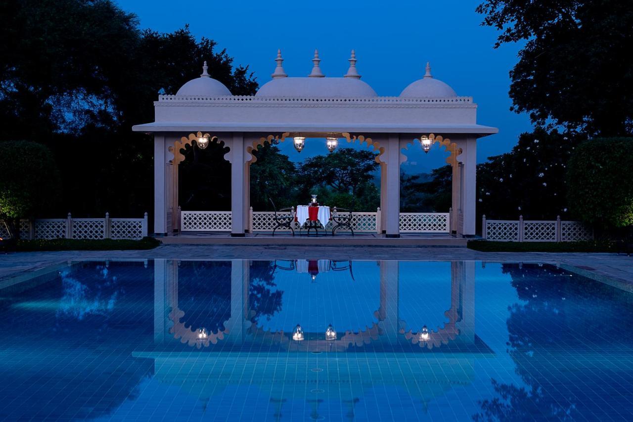 โรงแรมไทรเด้นท์ อุไดปัวร์ อุเดเปอร์ ภายนอก รูปภาพ The Taj Mahal Palace, Mumbai